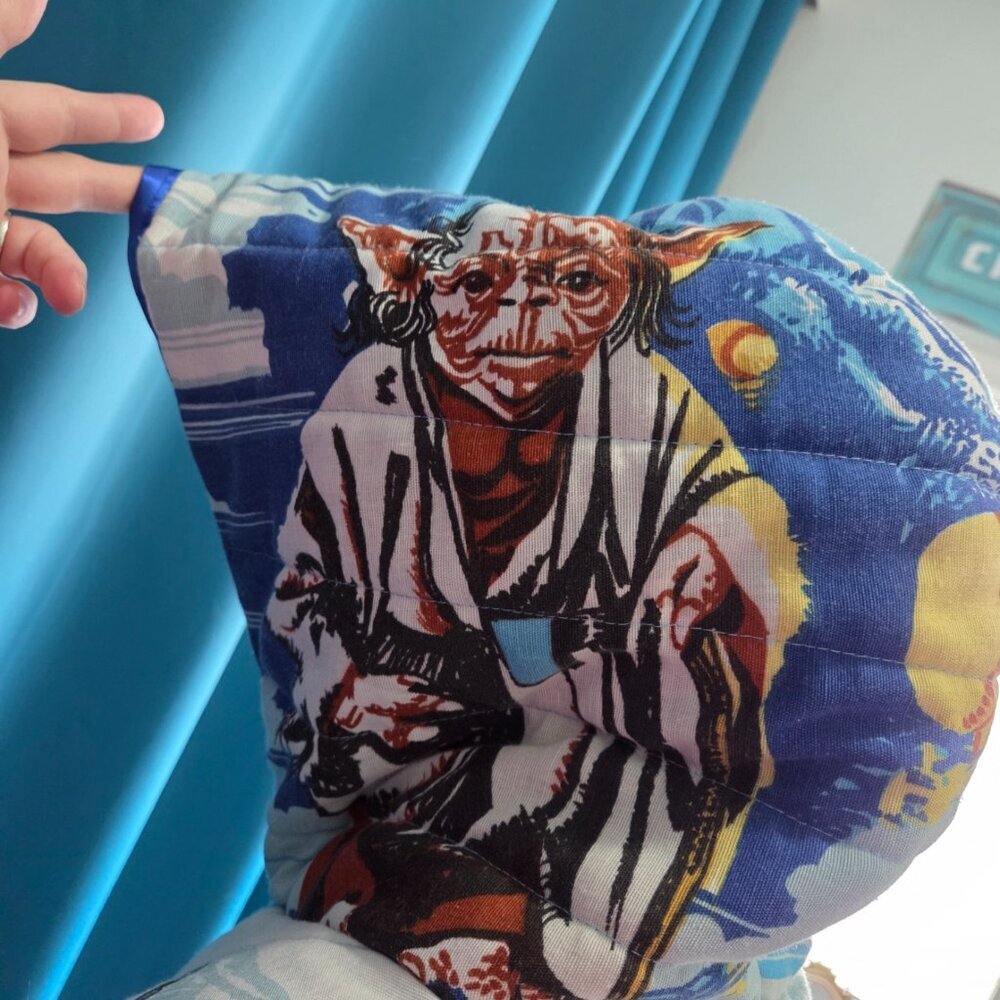 One-of-a-Kind VINTAGE EMPIRE STRIKES BACK Star Wars Custom quilt Jacket XS/S - Picture 9 of 16